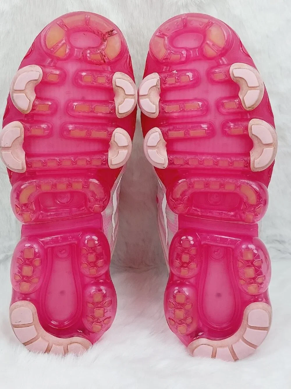 Nike Women's White Rose Pink Air Vapormax Low Top Athletic Sneaker Size 8